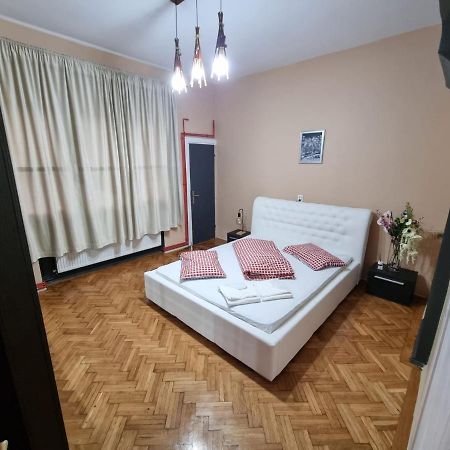 Picaso Residence Bucureşti Ngoại thất bức ảnh