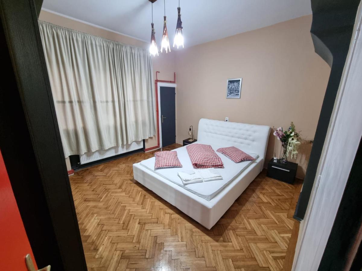 Picaso Residence Bucureşti Ngoại thất bức ảnh