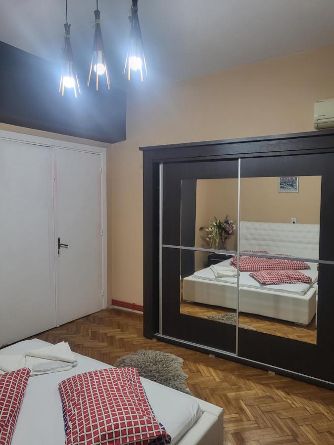 Picaso Residence Bucureşti Ngoại thất bức ảnh