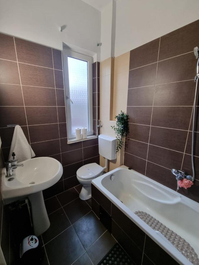 Picaso Residence Bucureşti Ngoại thất bức ảnh
